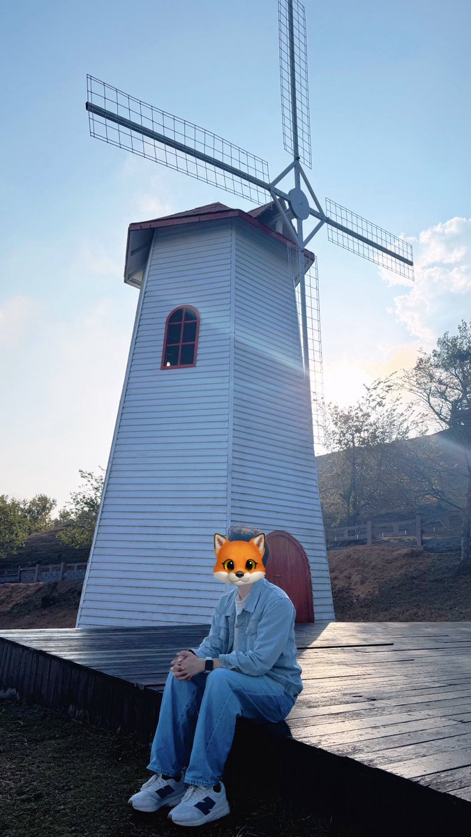 𝐿𝓊𝓈𝓉 tweet media