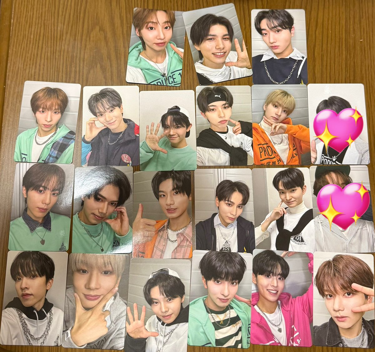 d___O9's tweet photo. 新世界 タワレコ トレカ 交換

（譲）画像

（求）宇野海夢・飯塚亮賀・田中蒔・小清水蓮・剣持吉成・土田央修

郵送希望です。条件の合う方いらっしゃいましたらお声がけください。

#日プ新世界 https://t.co/C4IKEFXQjS