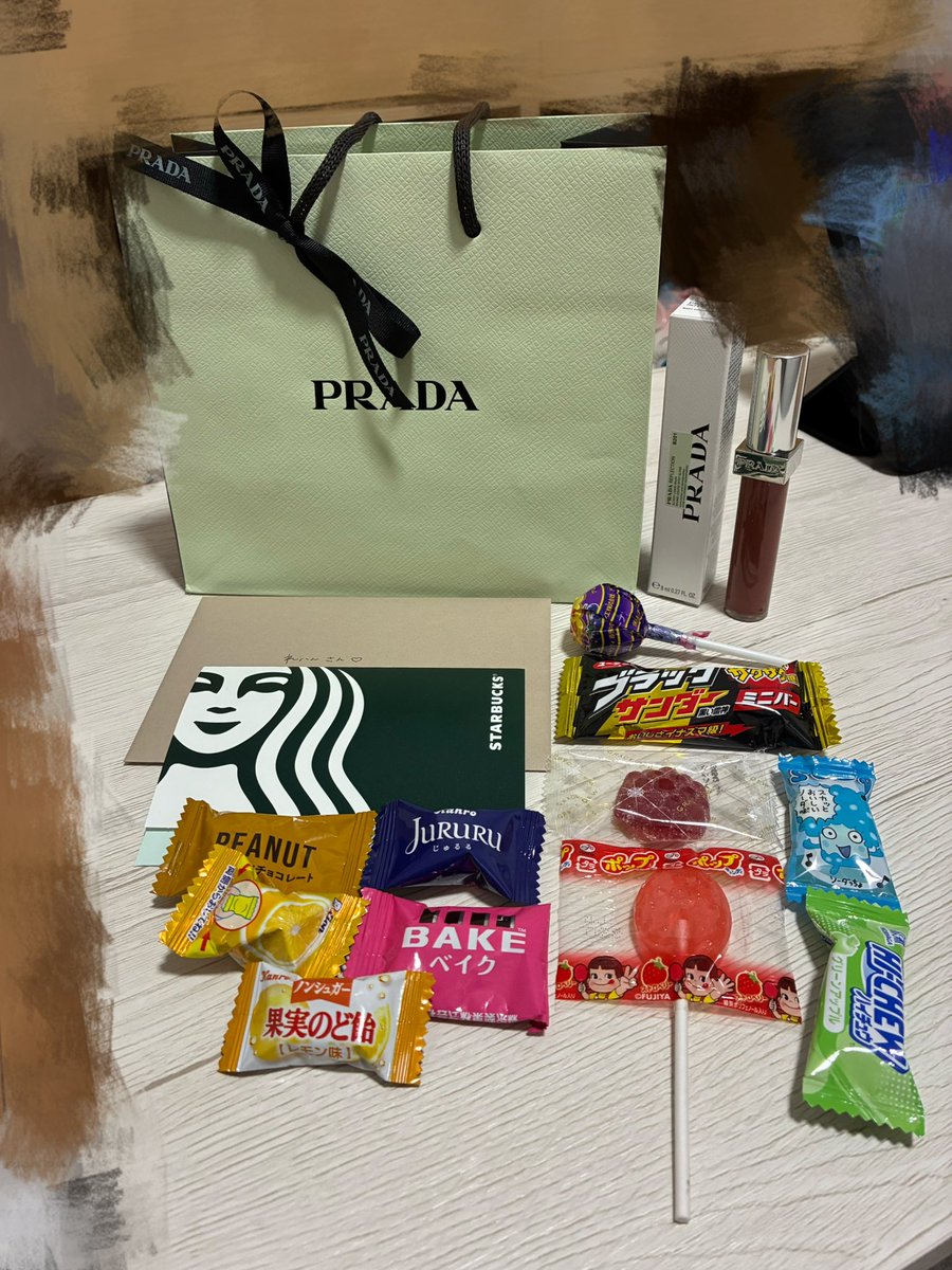 lain.🌧 tweet media