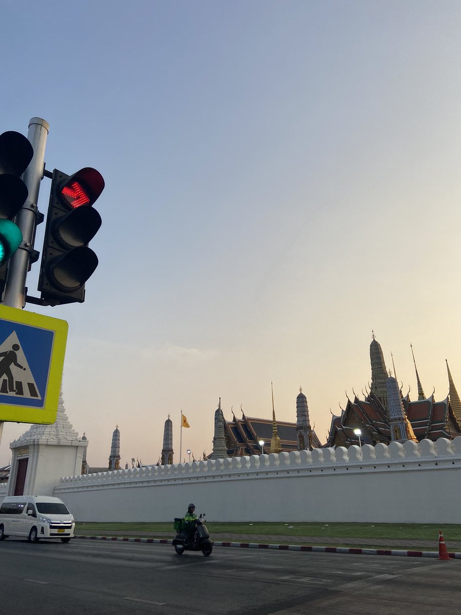 ดีเอ็มシ ft.แมวมอม✨ tweet media