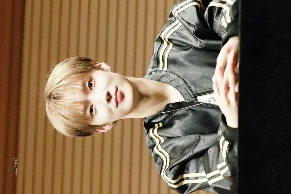 𝗠𝗲𝗹𝘁𝗶𝗻𝗴 𝗨 tweet media