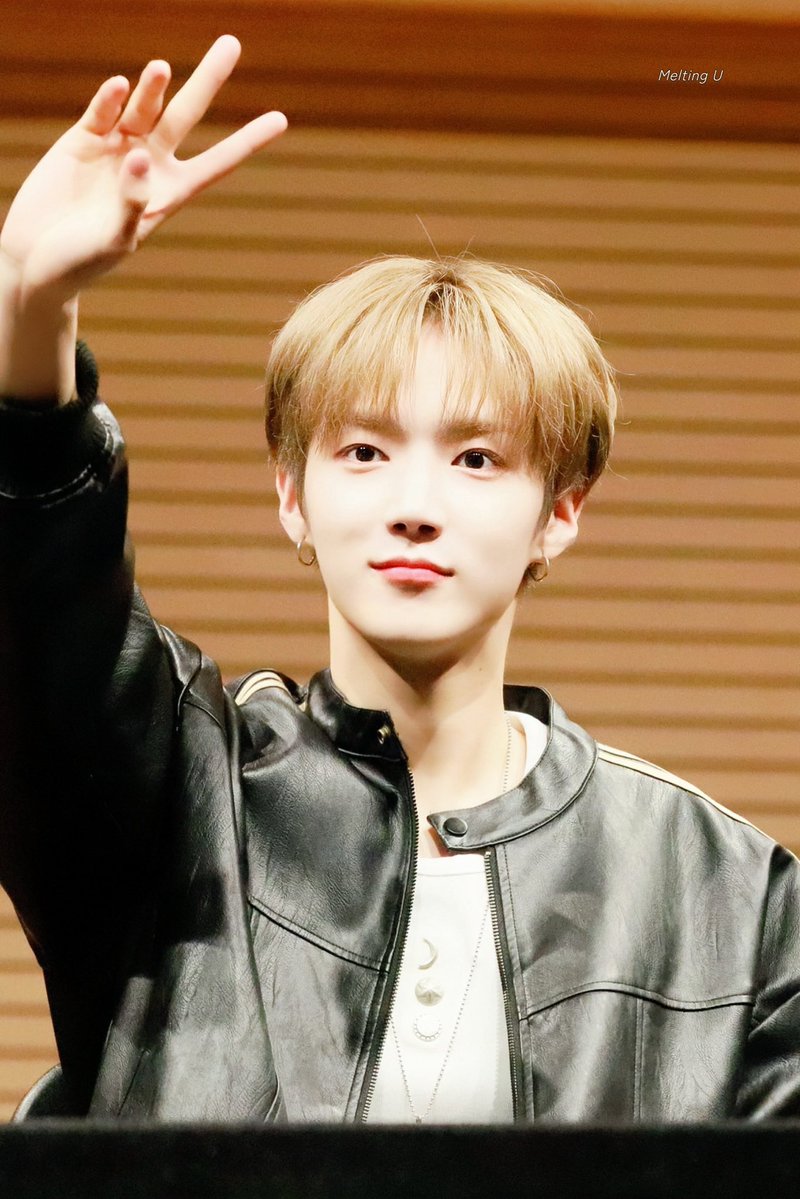 𝗠𝗲𝗹𝘁𝗶𝗻𝗴 𝗨 tweet media