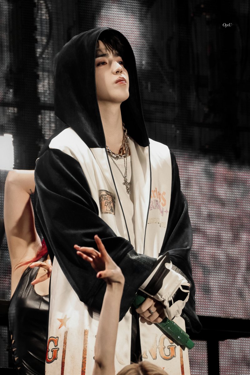 ·OptU·Scoups· tweet media