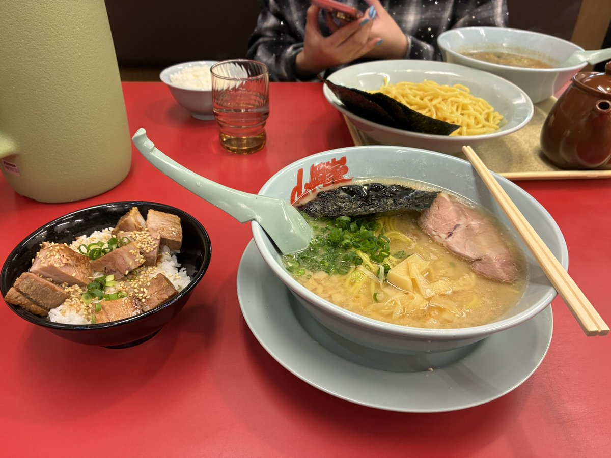 ケンタ tweet media