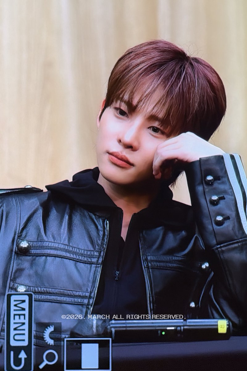 𝐌𝐀𝐑𝐂𝐇 tweet media