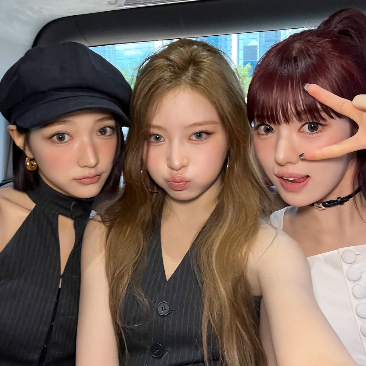 &isa 🐌🍎 tweet media