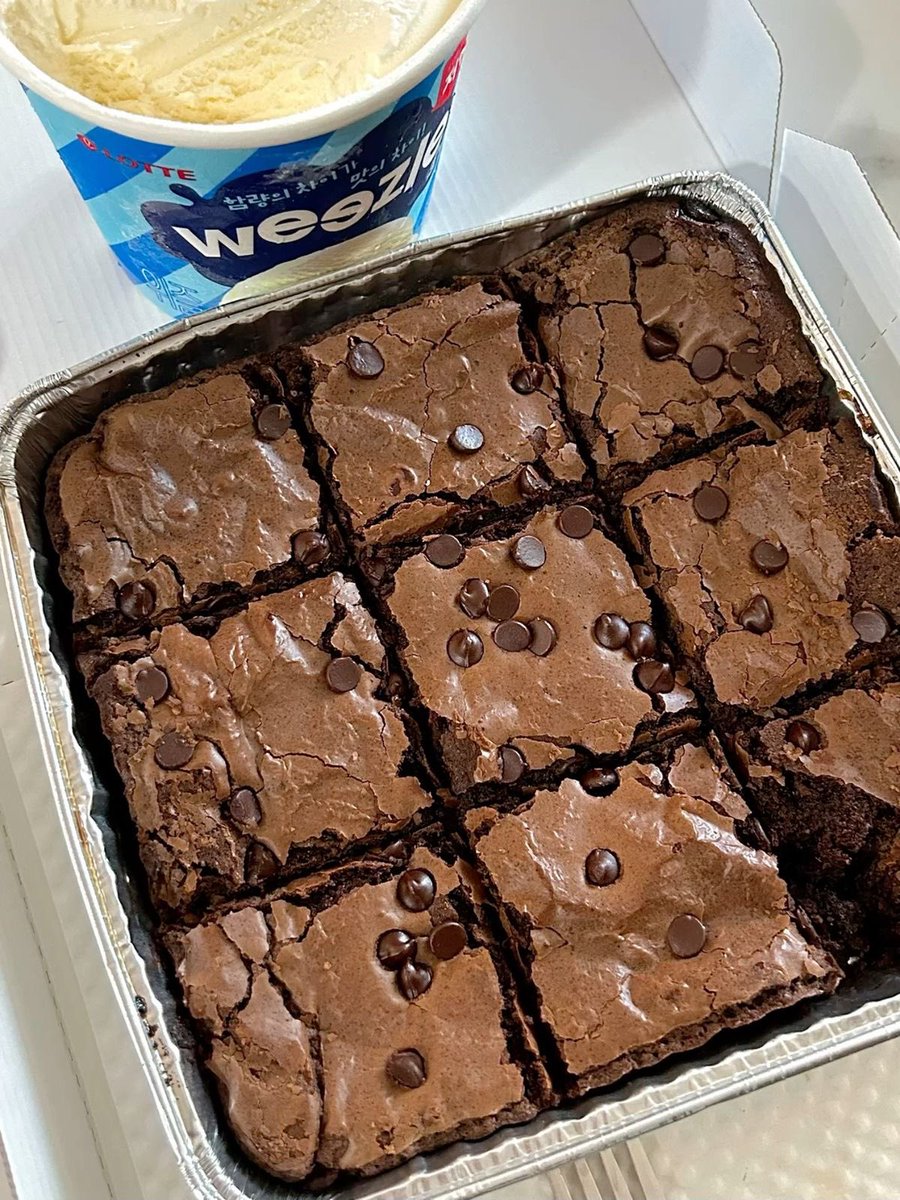 daisyyh17's tweet image. This or that - mukbangs i’ve watched recently 🍔

as usual cals don’t count

♡/⟳ appreciated !

#243
#interactivethread #edtwt #poll #foodpoll #ricecakestwt #anatwt #thisorthat #mealspo #food #foodie #distraction #miatwt #interactive #bedtwt #edtwtthread #interactivethread #ed