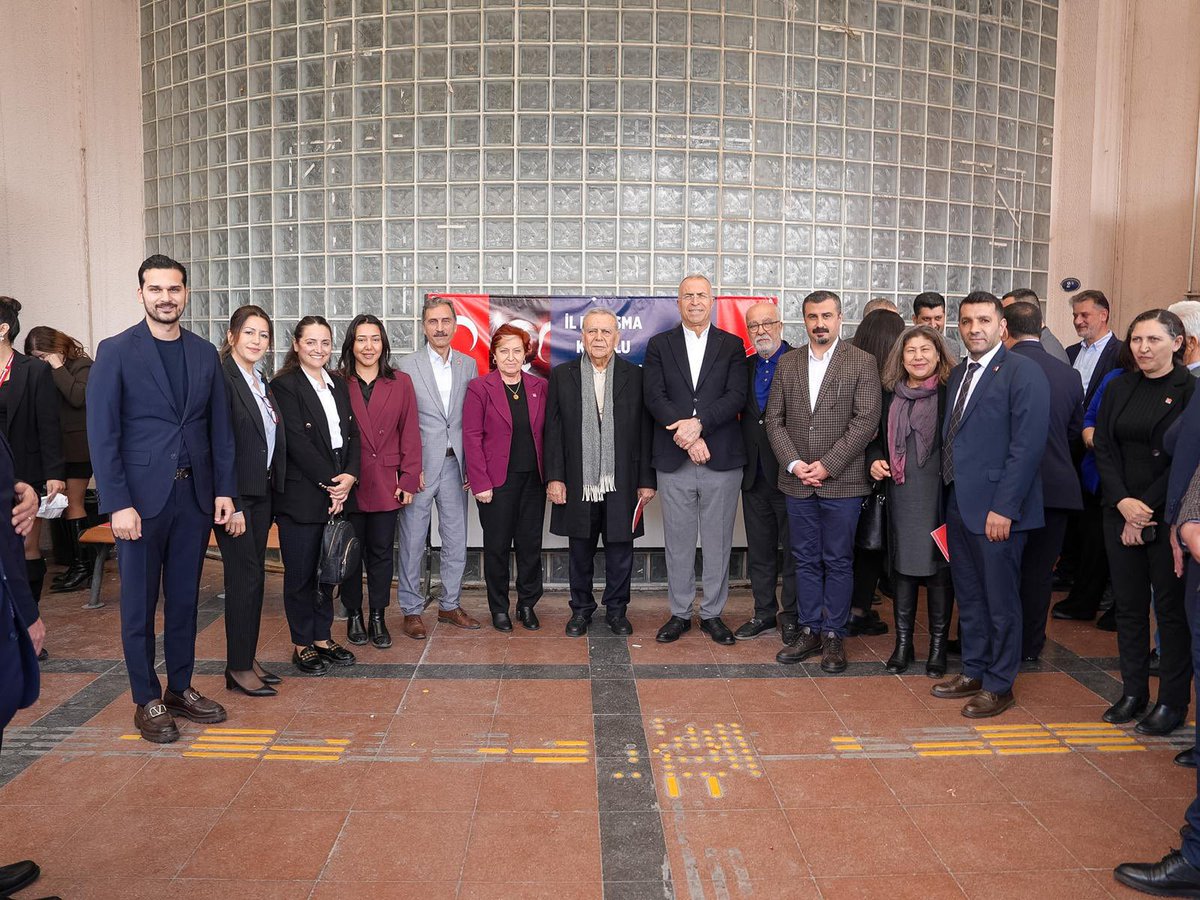 umtttkn's tweet photo. CHP İzmir İl Başkanlığının düzenlediği danışma kurulundayız… https://t.co/VFeqTIc8HI