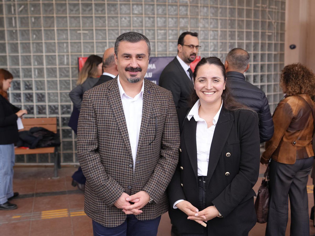 umtttkn's tweet photo. CHP İzmir İl Başkanlığının düzenlediği danışma kurulundayız… https://t.co/VFeqTIc8HI