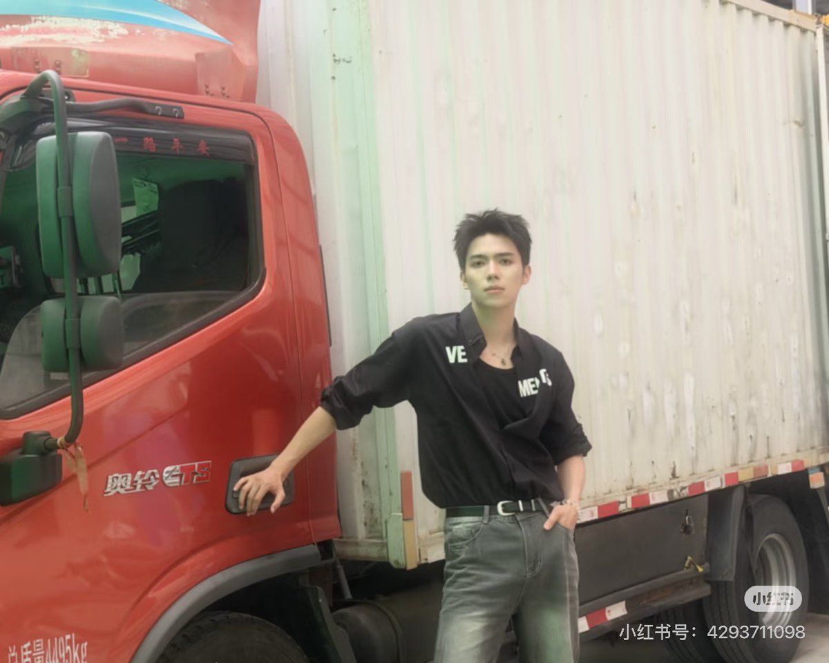 罗一舟天天开心！ tweet media