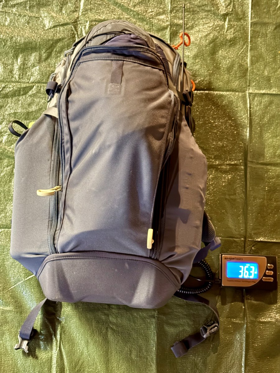 Hank Venture tweet media