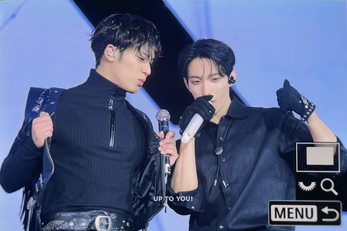 UP TO YOU! 🩵 도겸 tweet media