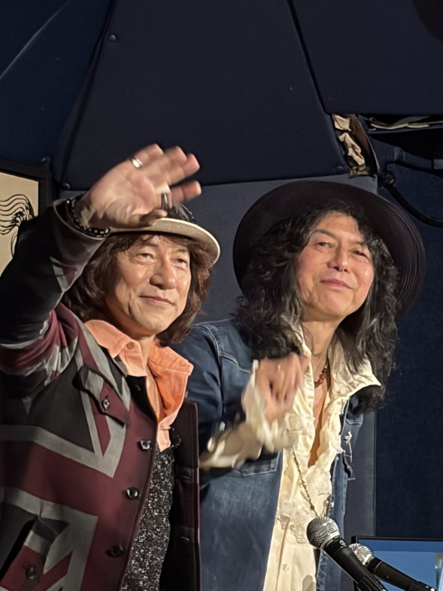 flyingmelonade's tweet photo. 今日はコレ！RED WARRIORS Talk Live “Red’s Forty Licks” in Tokyo

大阪も行ったから話が繋がって面白かった〜！
#ダイヤモンドユカイ　#木暮武彦　@kiyoshiogawa_R https://t.co/q81aXa3JKB