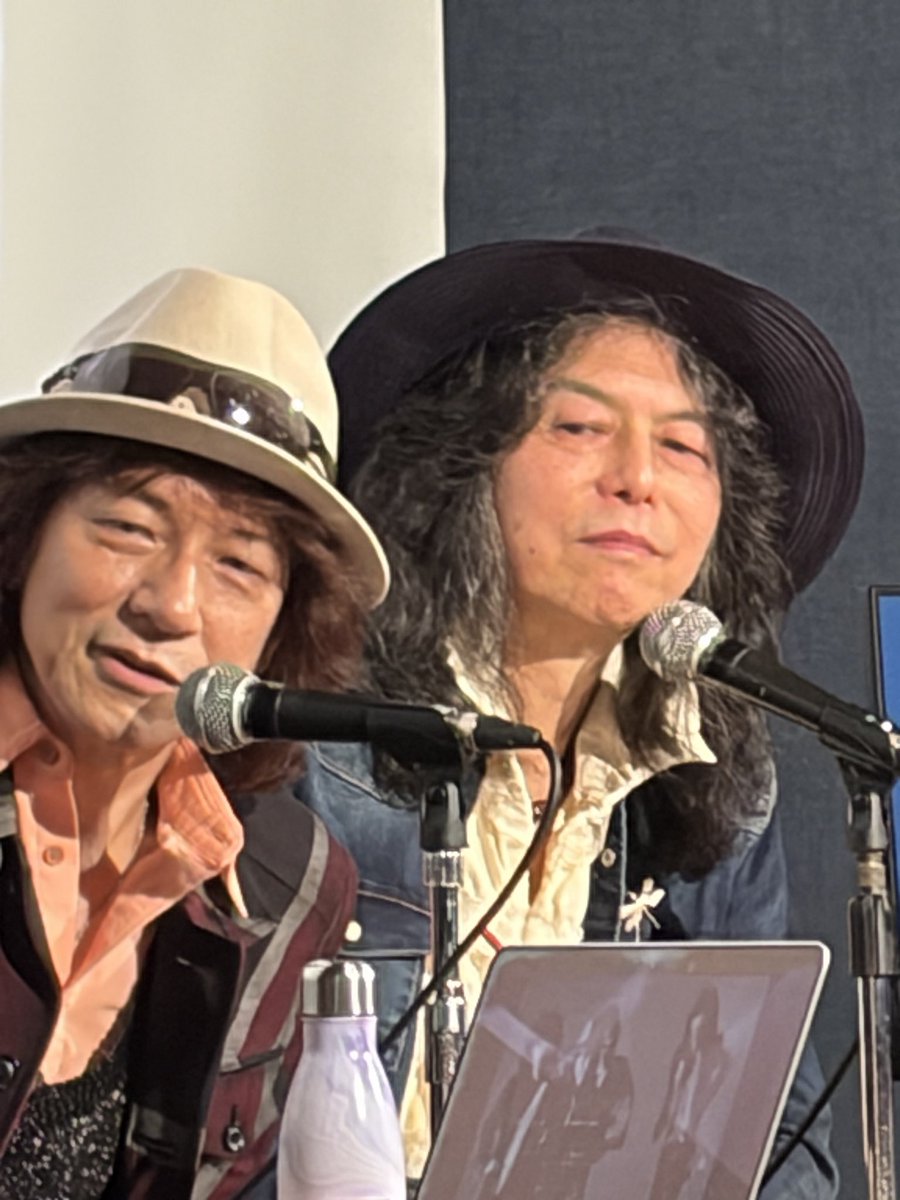 flyingmelonade's tweet photo. 今日はコレ！RED WARRIORS Talk Live “Red’s Forty Licks” in Tokyo

大阪も行ったから話が繋がって面白かった〜！
#ダイヤモンドユカイ　#木暮武彦　@kiyoshiogawa_R https://t.co/q81aXa3JKB