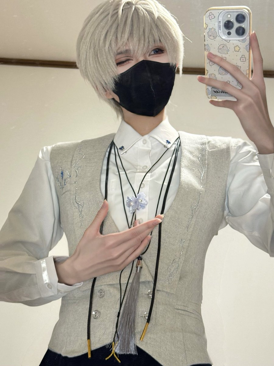 Yuzureo_03's tweet photo. ⚠️ cosplay コスプレ  ⭐️ 

　　　　　　　恋と深空/恋与深空
　　　　　　　　セイヤ/沈星回 https://t.co/tqW87hTiZX