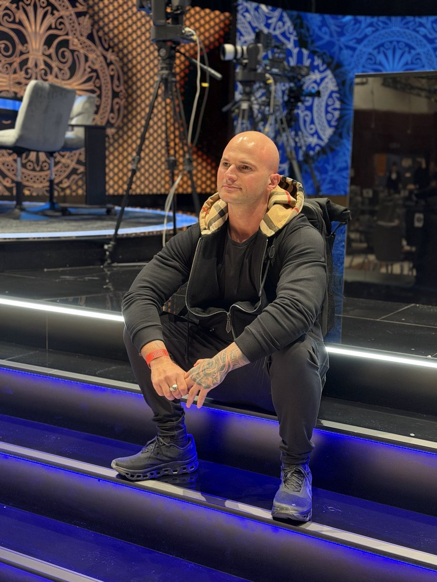 Crypto King tweet media