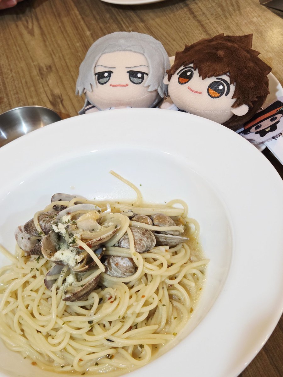 봉골레 파스타를 먹어썽요