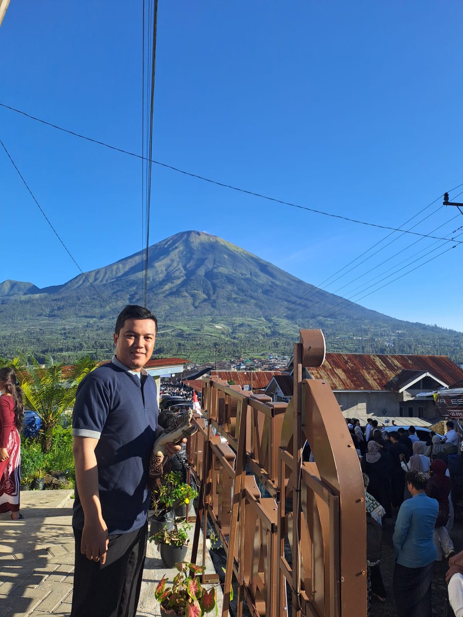 - AdyTh - tweet media