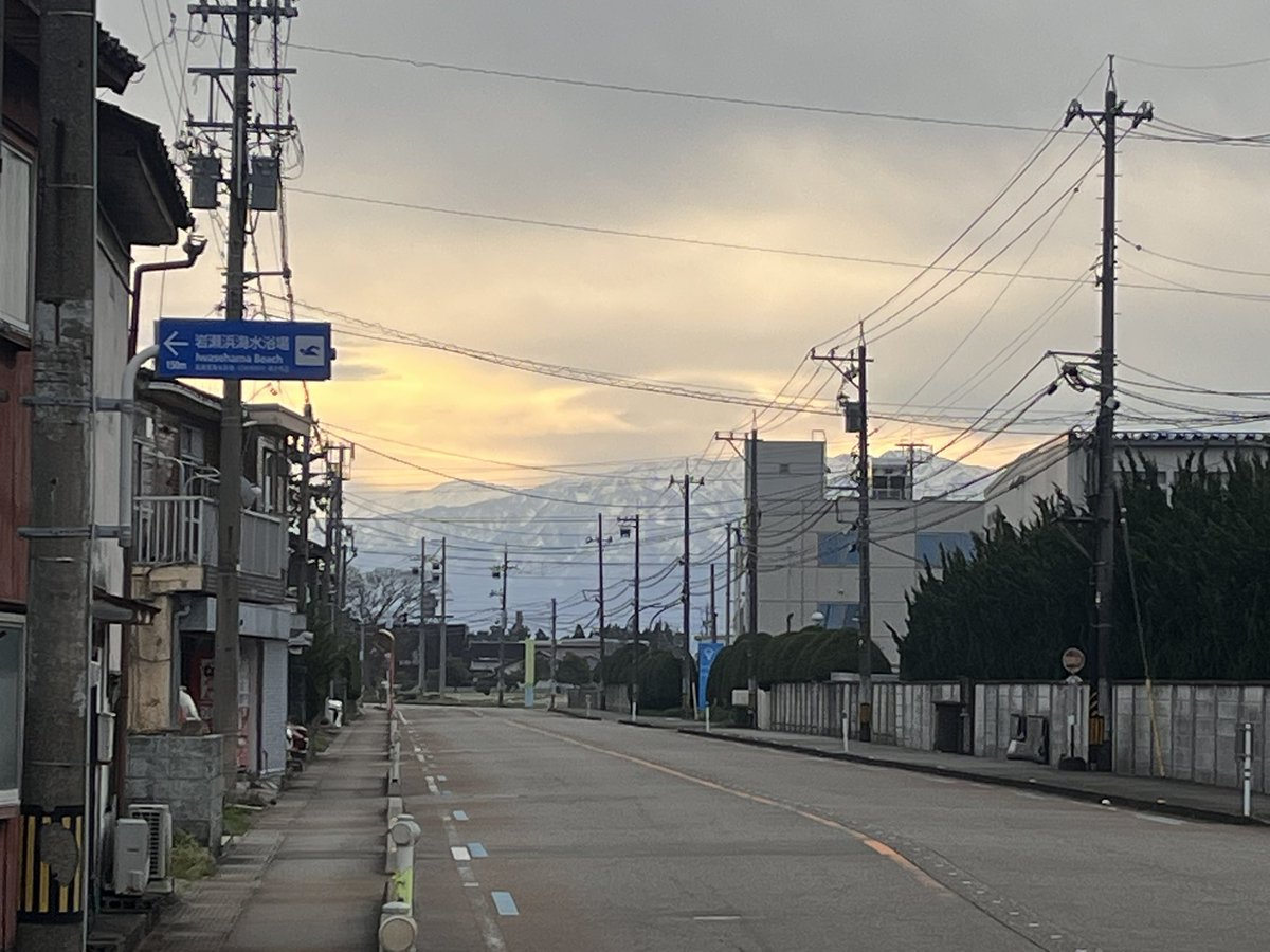 出梁舎 tweet media