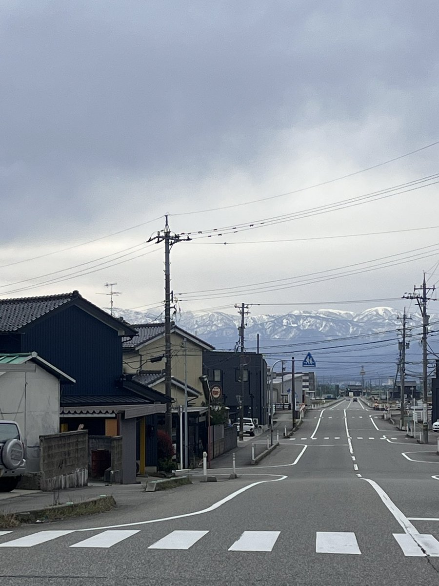 出梁舎 tweet media