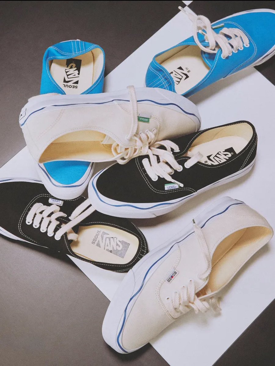 biyuki_kr's tweet photo. HELP RT🇮🇩 

🇰🇷OPEN PO VANS PREMIUM AUTHENTIC SEOUL X DAY6 🇰🇷

💵1,420k // DP 1,100k (incl box)
‼️harga lg sale ya

Avail size : 220-300 (can choose type)

✅ est ship-tax 
✅ ada GO, 🏡SUB
✅ plnsn 🍊
❌ no cancel, excl admin 🍊

🛍️ Order : dm/wa

t. po vans seoul day6 ina go https://t.co/318G3dJKPT