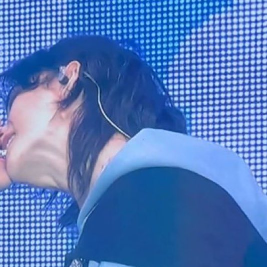 아련한혅진이 tweet media