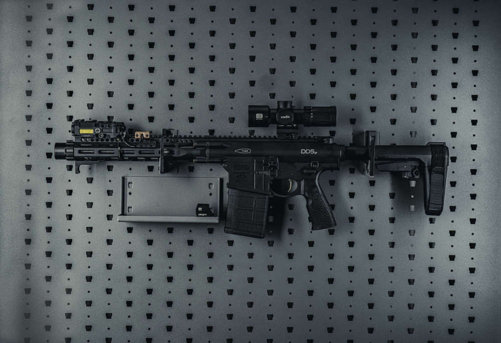 guns_win's tweet image. Win a Daniel Defense DD5p AR and EOTech optics! 
Enter here: swee.ps/vEicEp_vbzpptc
.
#2a #gungiveaway