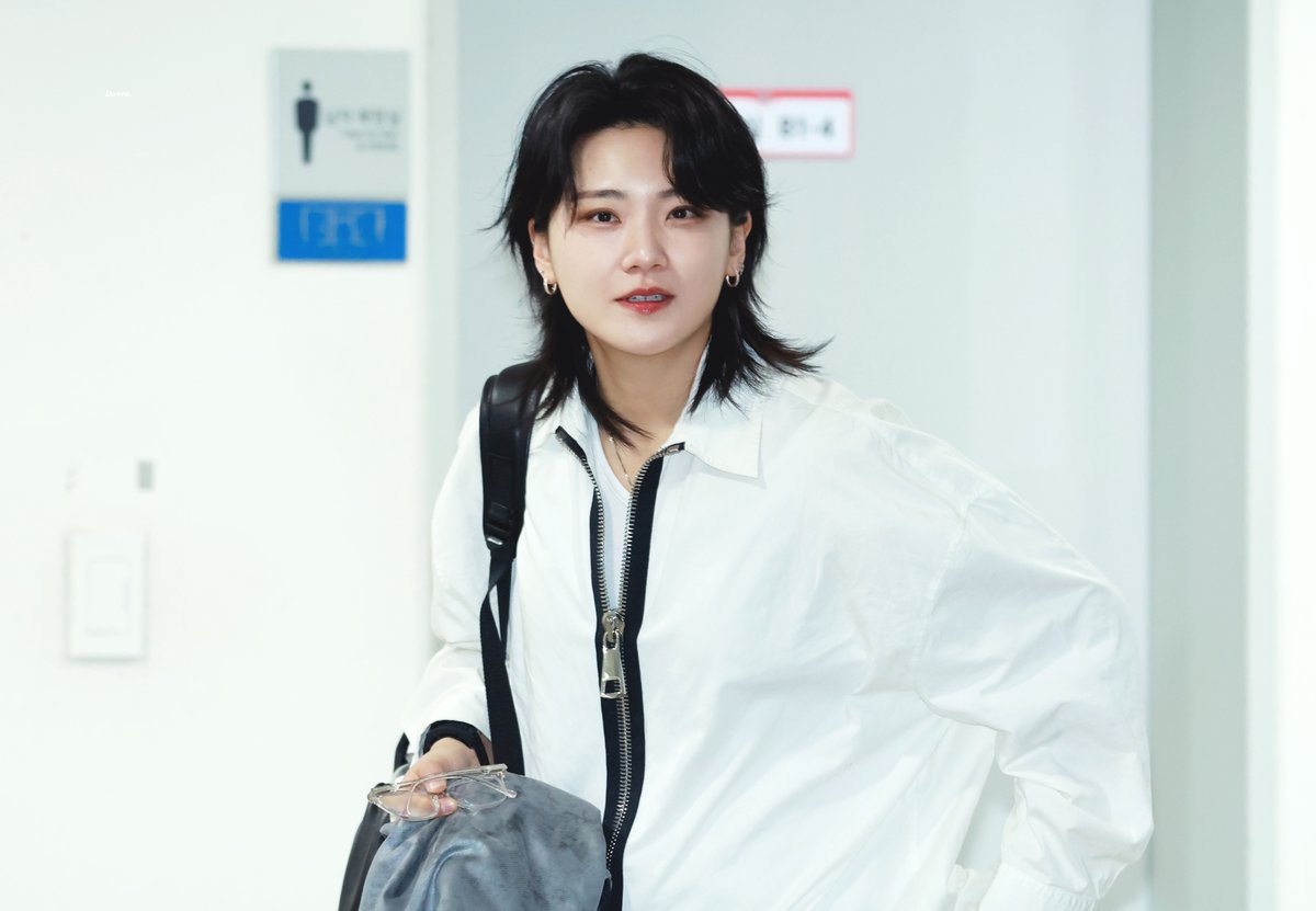 새벽📸 tweet media