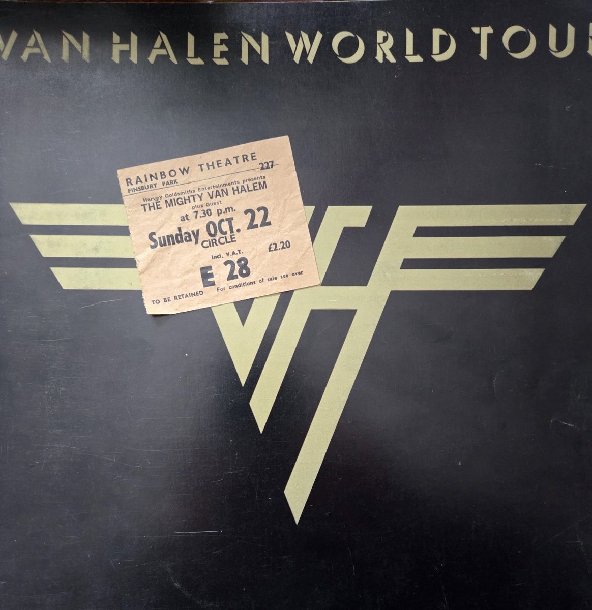 DenighUK's tweet photo. Spot the mistake? Read on…
It was 1979. We all went to this gig in the DENIGH van, Wallace.  We were all amused that the ticket provider had spelt 'Van Halen' wrong.  It was a great gig, no video screens or gimmicks, just four guys serving up their own brand of Rock. #VanHalen https://t.co/FrCUltKLjQ