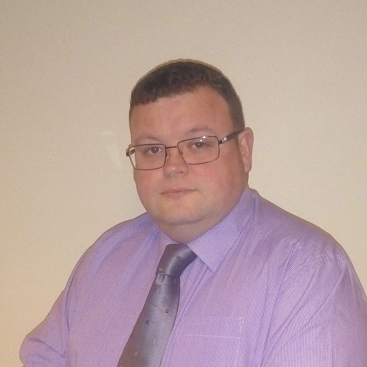 SDPYorksHumber's tweet photo. Daniel Whetstone, a local educator is standing in the Burmantofts &amp; Richmond Hill Ward for Leeds City Council 🗳️

It’s fantastic to see candidates stepping up to give people a genuine choice 🙌

Join us at https://t.co/kzDiE4WnwE 
#VoteSDP #May7th @SDPhq https://t.co/rB1aEgL7lq