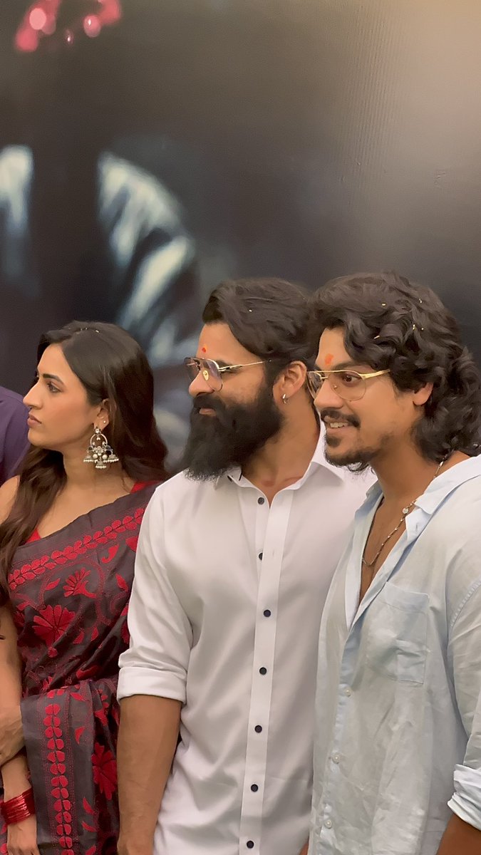 Powersekhar3's tweet photo. Mega supreme hero @IamSaiDharamTej along with #niharikakonidela graced pooja ceremony of Late srihari garu son #Meghamsh_srihari new movie launch 
 
#AASMAAN #SaiDharamTej https://t.co/EnfaLZygw0