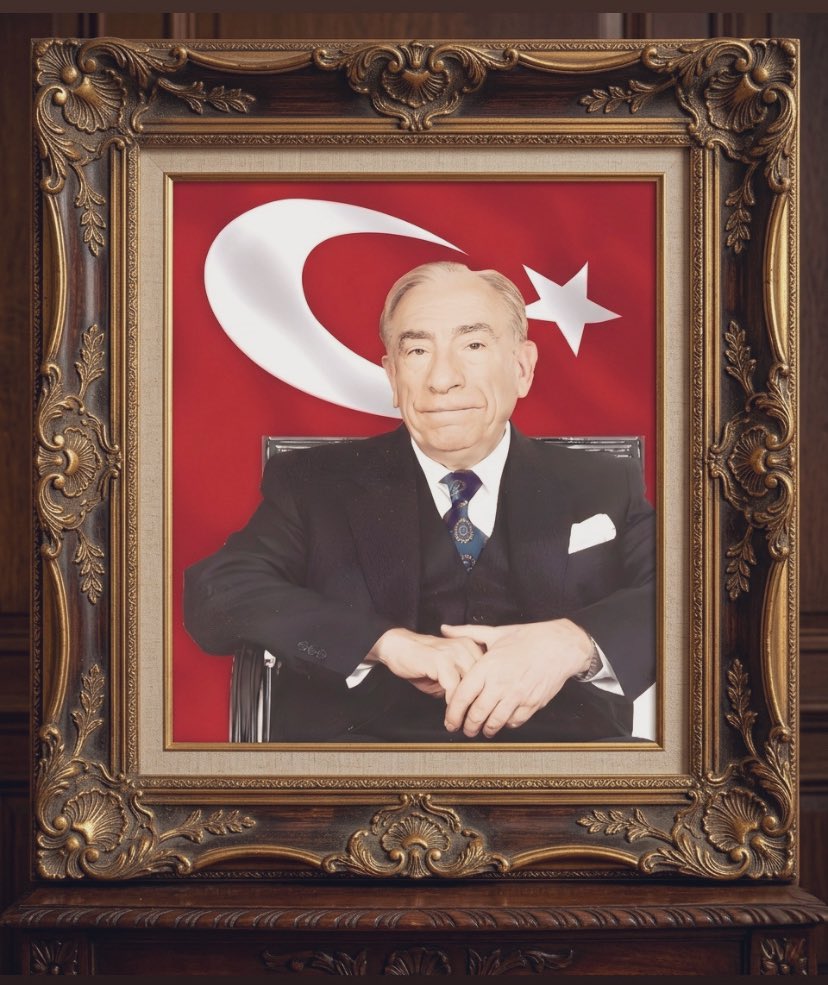 Zafer ÇÖMEZ tweet media