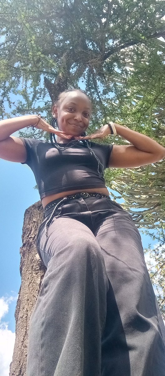 Skylar ✨ tweet media