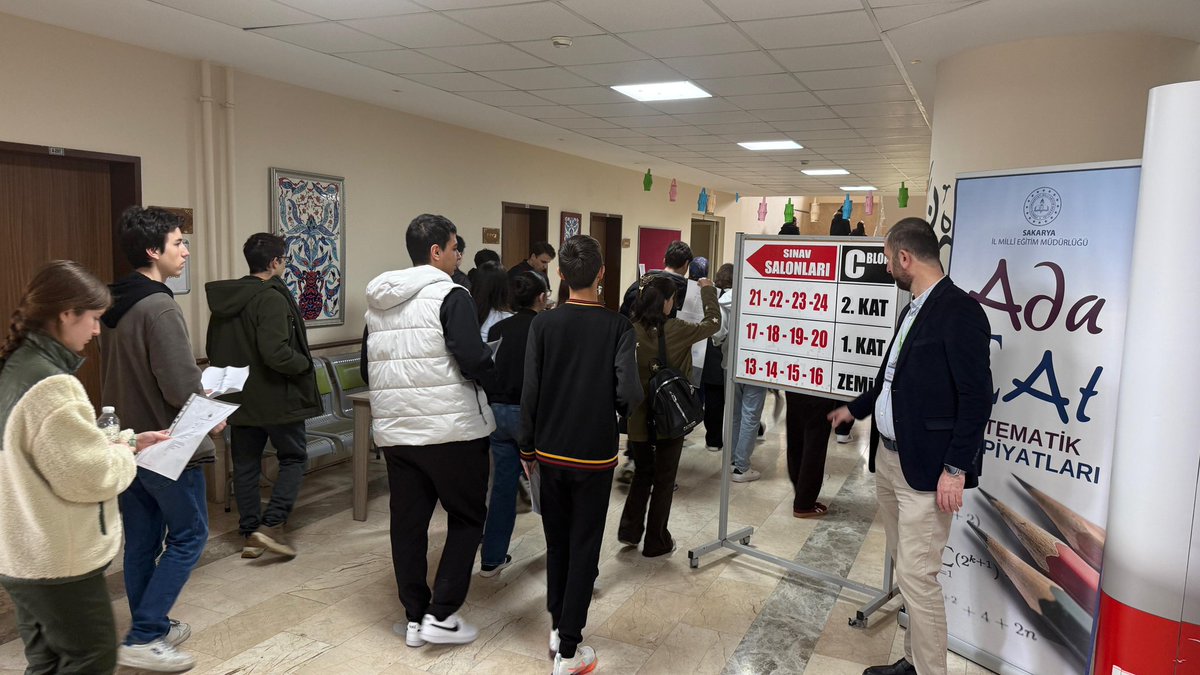 Valiliğimiz himayelerinde, Müdürlüğümüz koordinesinde düzenlenen 8.ADAMAT (Adapazarı Matematik Olimpiyatları) 1. Aşaması, ilkokul, ortaokul ve lise düzeyindeki öğrencilerin yoğun katılımıyla Vali Mustafa Büyük Kız Anadolu İmam Hatip Lisesi'nde gerçekleştirildi. 
Olimpiyata