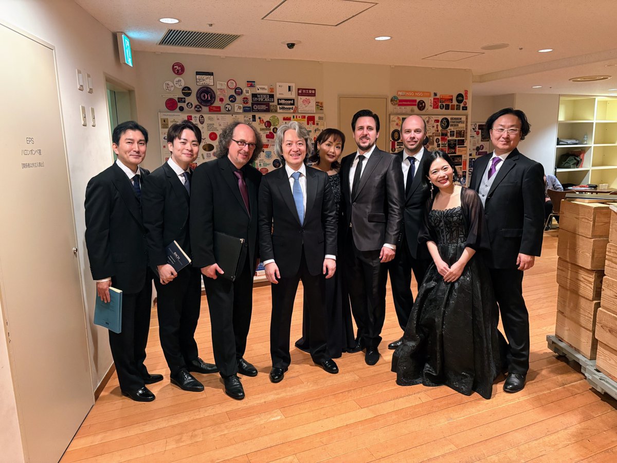 bach_collegium's tweet image. サントリーホールにて行われた《マタイ受難曲》聖土曜日公演が終演いたしました💐

ご来場いただいた皆さま、温かい拍手をお送りいただき誠にありがとうございました✨

SNSにてご感想をぜひお寄せください💬
ハッシュタグは「#bcjマタイ受難曲」です。
皆さまのご感想をお待ちしております🕊️