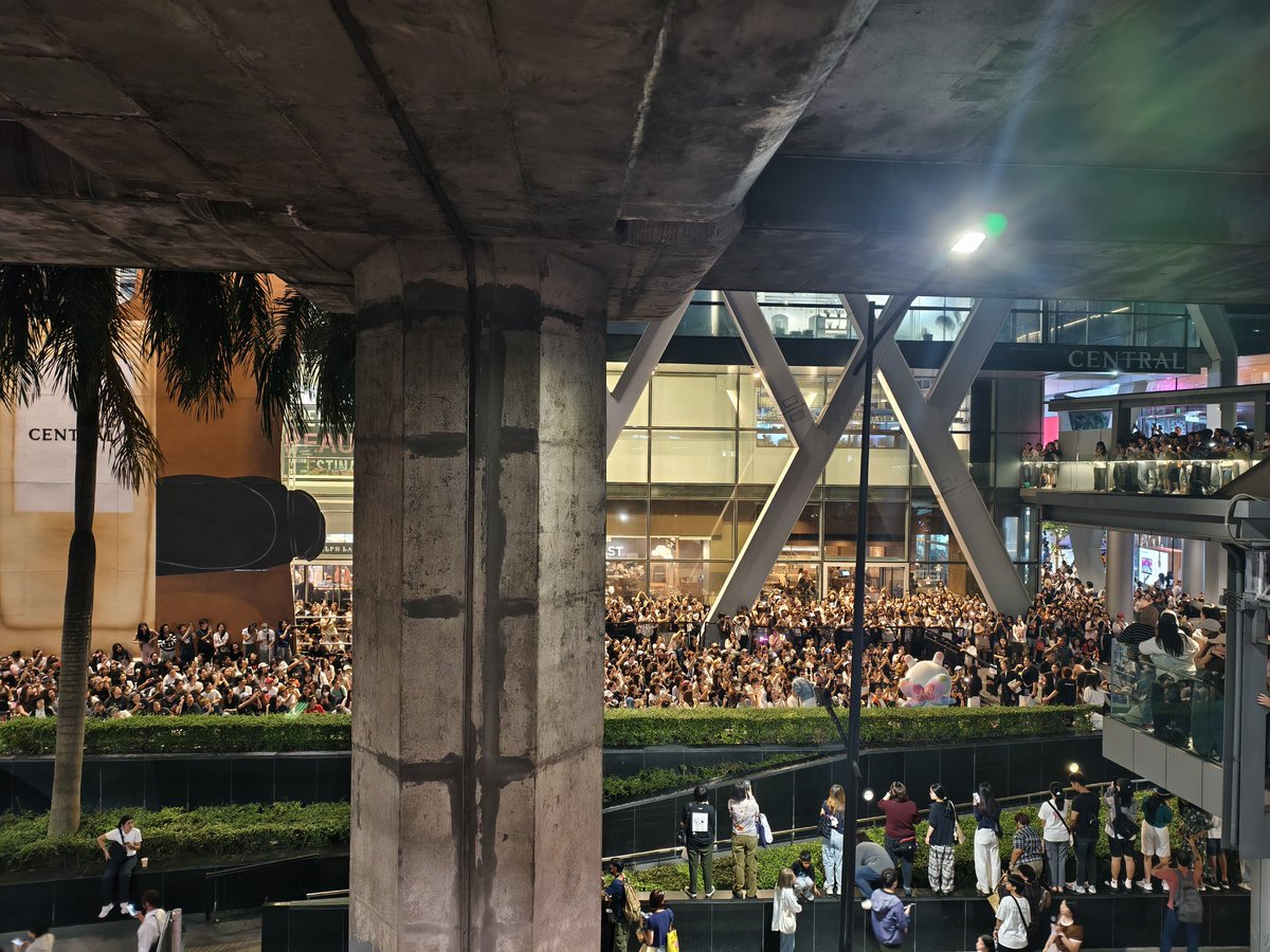 sunday 🎸 tweet media