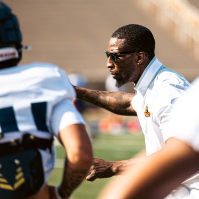 Douglas McNeil III tweet media