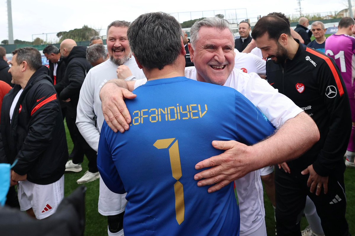 Dr. Osman Aşkın Bak tweet media