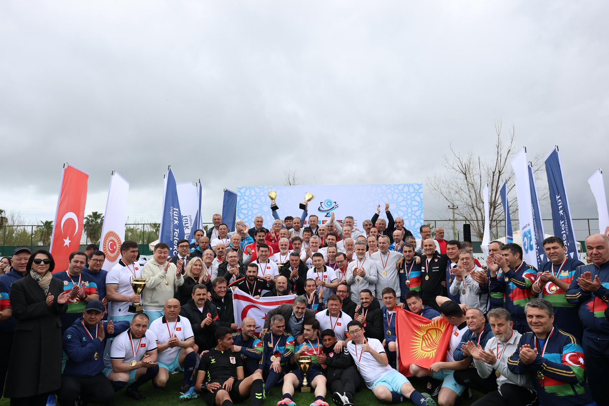 Dr. Osman Aşkın Bak tweet media