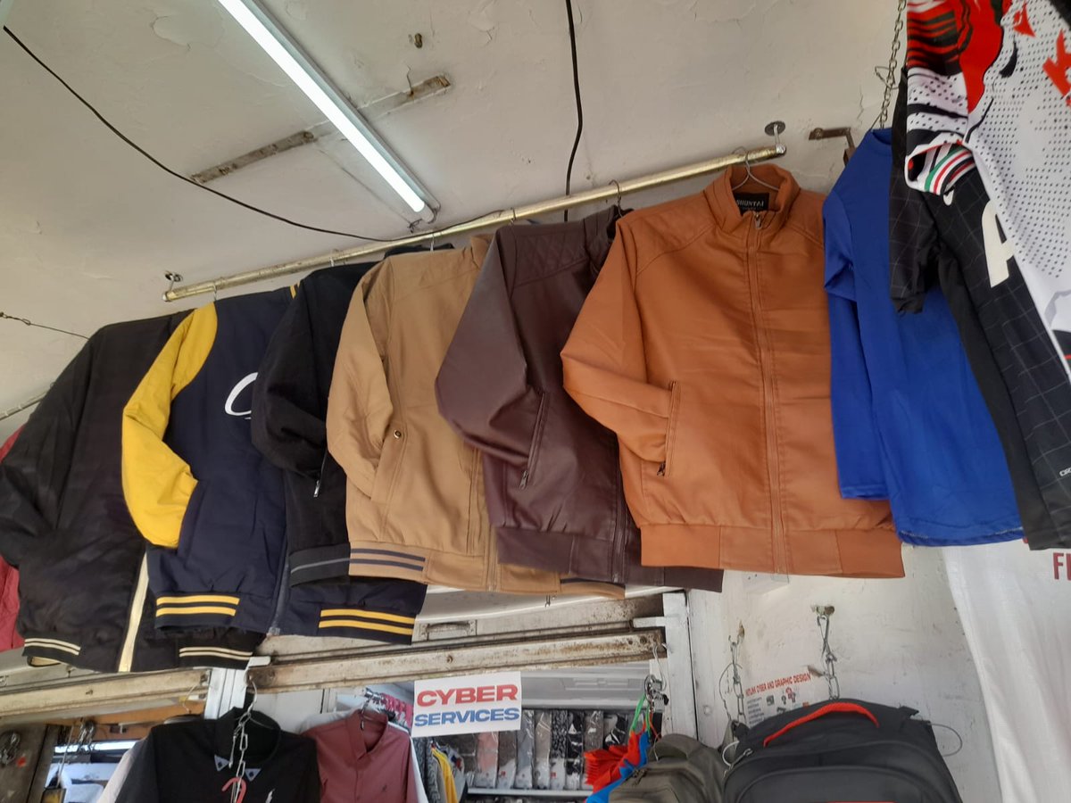 karisamaitha31's tweet image. Hallo guys welcome all to my hustle apa Ngara opp figtree along Muranga RD .We sell jerseys,khaki trousers.jackets,schoolbags,suitcases,casual shirts and also offer all cyber services e.g DL renew and other Ecitizen services
#Eldoret
#KIEMS
#Nyakundi
#Majembe