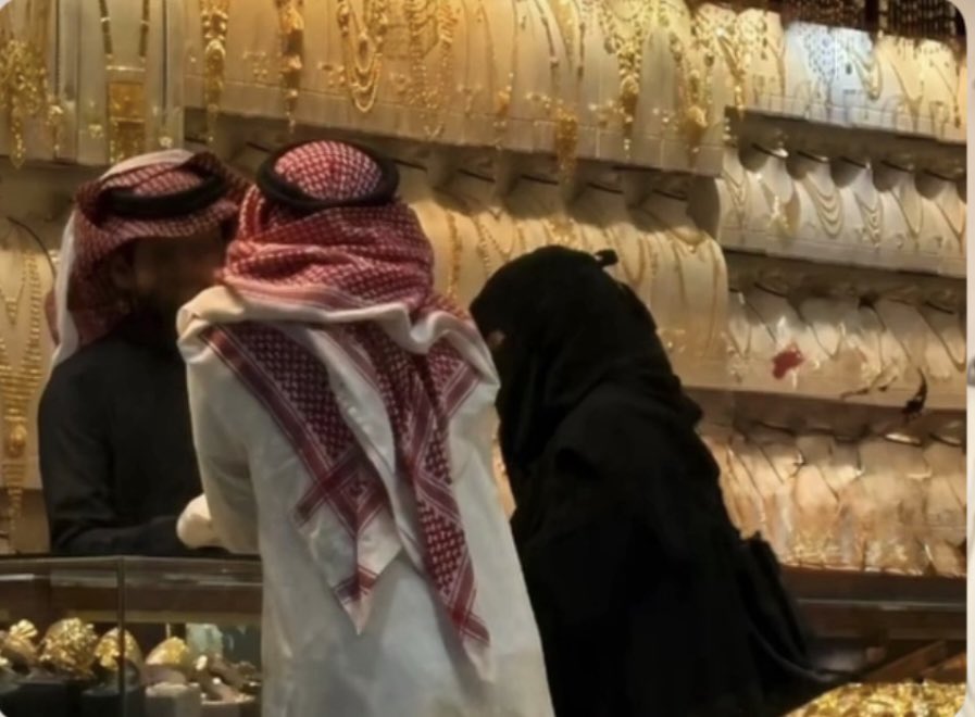 عبدالله tweet media