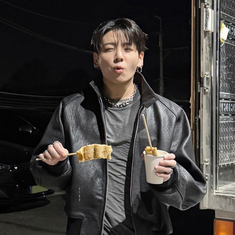 mafia boss jungkook tweet media