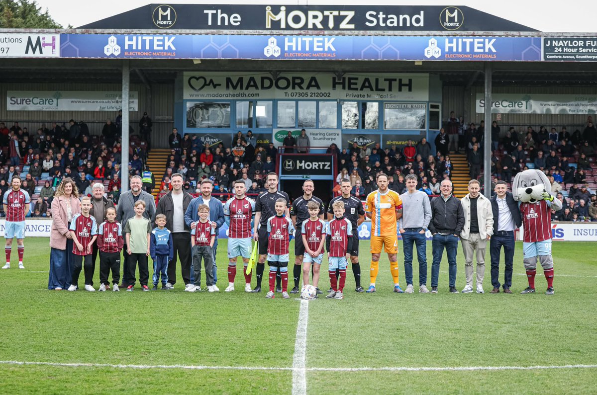 RyanJOates's tweet photo. Lovely to be a guest of @JohnLeggottColl for the @SUFCOfficial game yesterday &amp; even better to see the Iron secure a play off spot too! 💪🏻⚽️ #UTI https://t.co/Ar9GsyY8hY