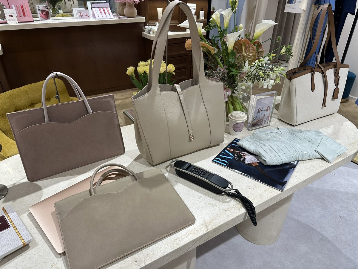 明日オンライン発売の ［FOR HER］9–5 Tote Bag ［FOR HER］9–5 Canvas 