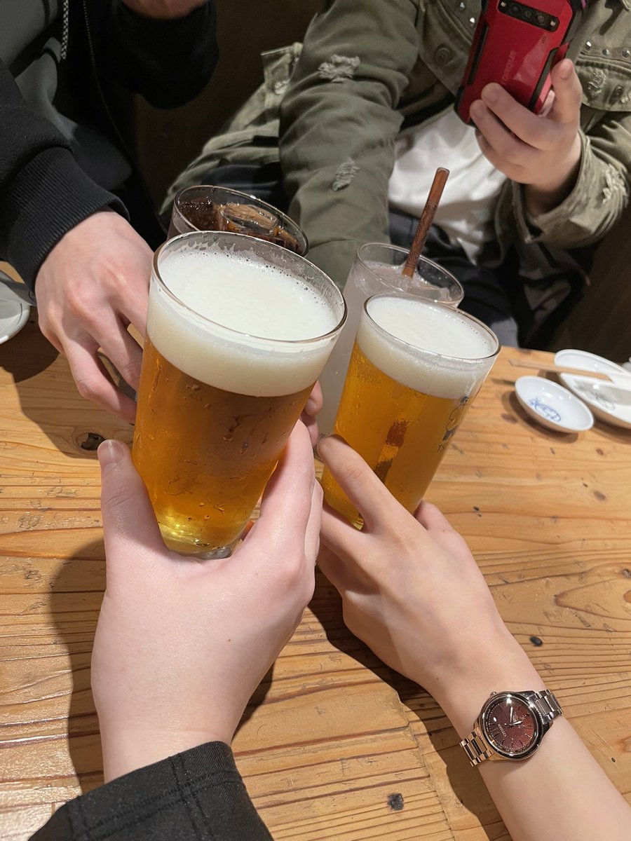 yuto_19nc's tweet photo. 19生飲み https://t.co/tiR2cSUgjm