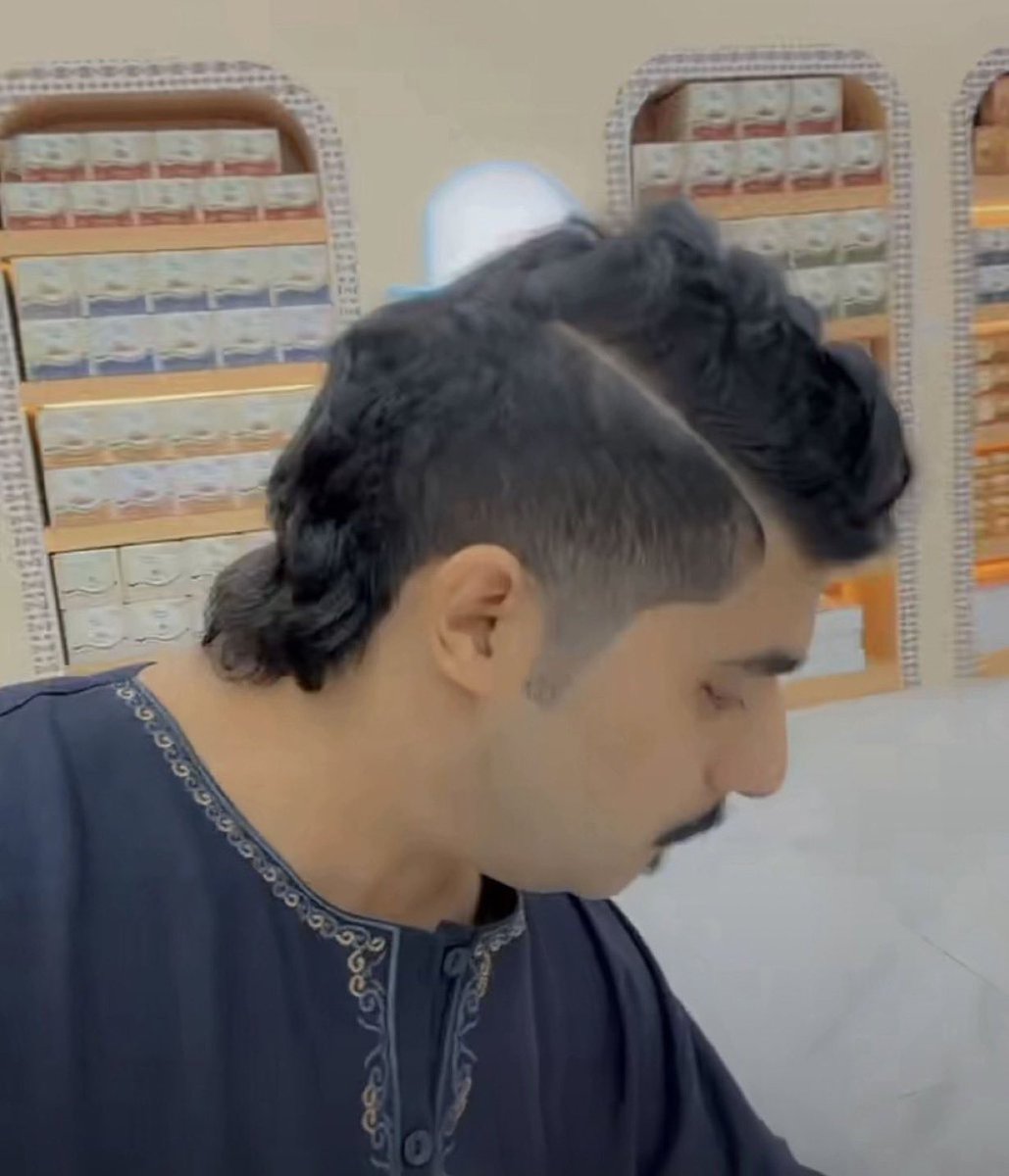 عزيز tweet media