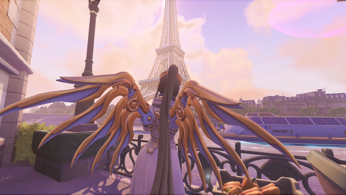 unnomhasardeux's tweet photo. Some Mercy screenshots i took in Paris !
With her commander white skin on (˶ᵔ ᵕ ᵔ˶) ‹𝟹
#mercyow #owtwt https://t.co/qlYFDuRjV4