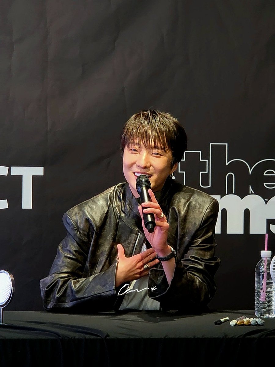 260404 Talk&amp;Sign
보고싶었어💙💙

#WINNER #위너 #강승윤 #KANGSEUNGYOON #YOON #スンユン #カンスンユン <a href="/official_yoon_/">official_yoon_</a>