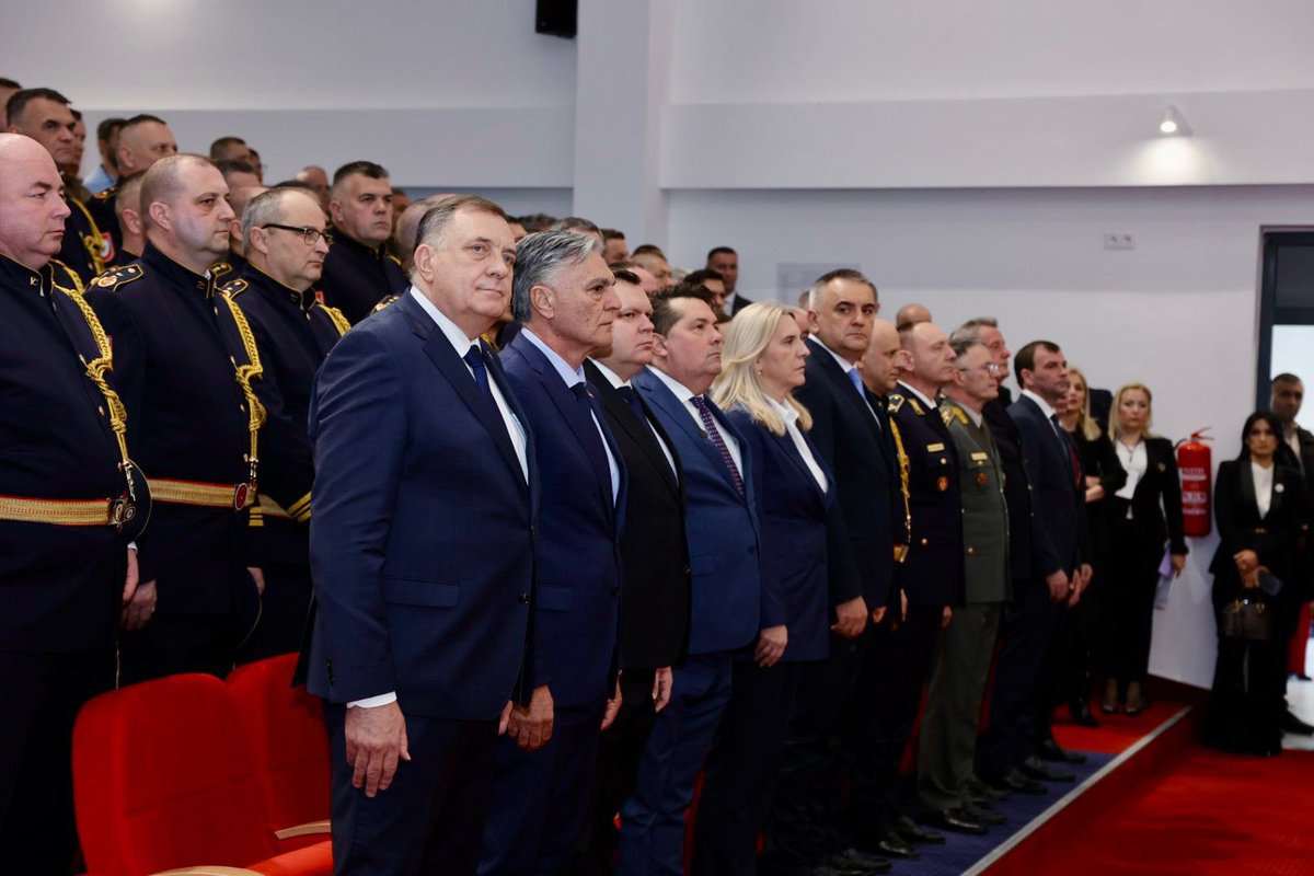 Милорад Додик tweet media