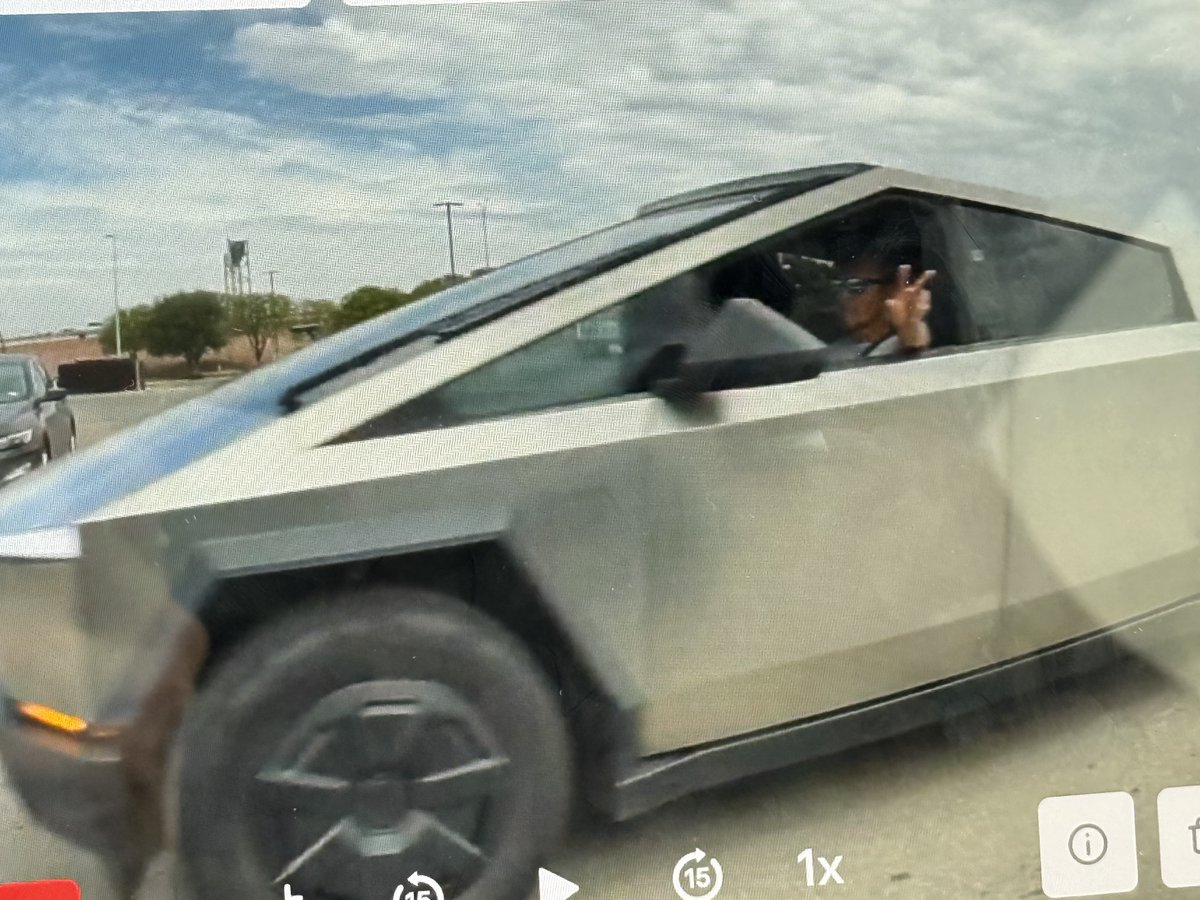 Martha 🌑🚀 tweet media